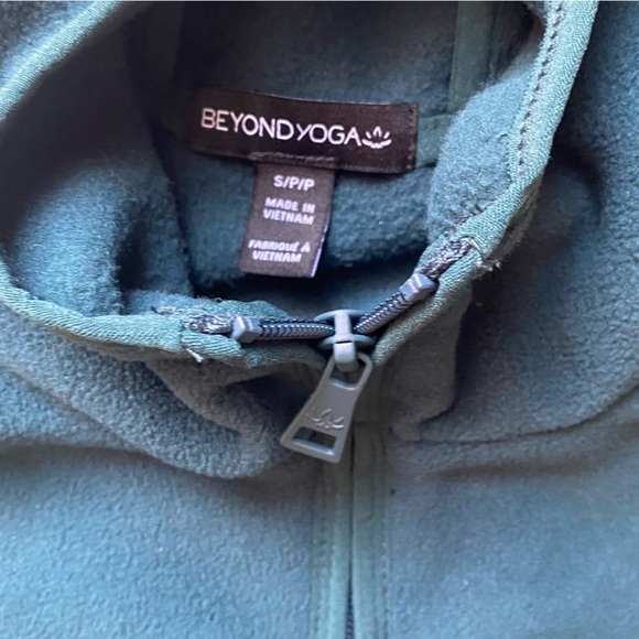 Beyond Yoga Women's Hoodie Green Soft Oversized Urban Explorer Pullover Half Zip - Picture 3 of 10